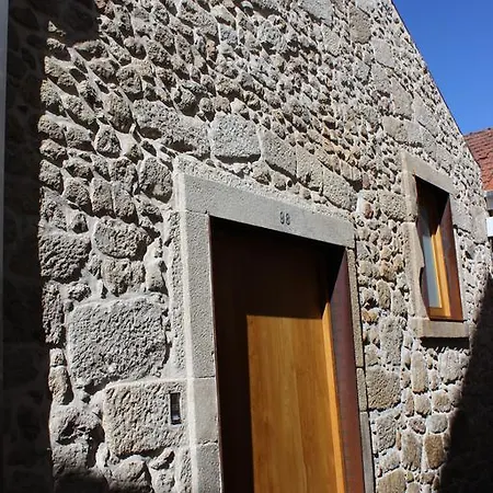 Groove-wood Loft * Vila Nova de Gaia