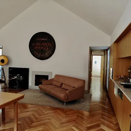 Groove-wood Loft *