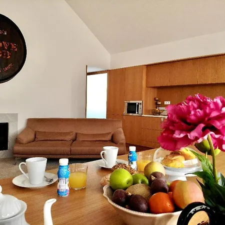 דירה Groove-wood Loft *