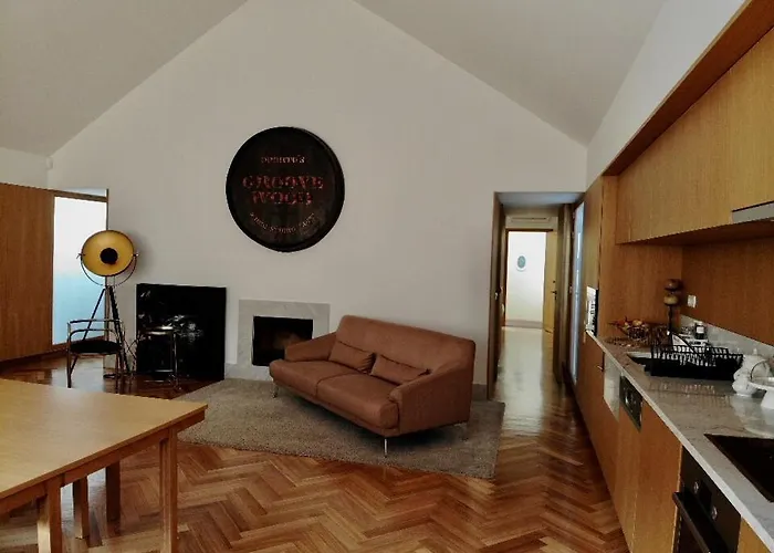 Groove-wood Loft *